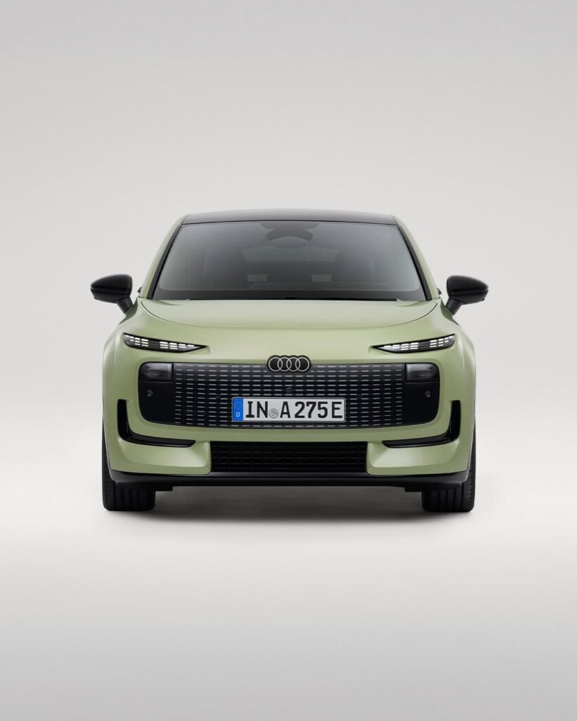01_Audi A2
