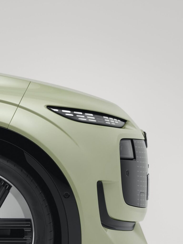 10_Audi A2